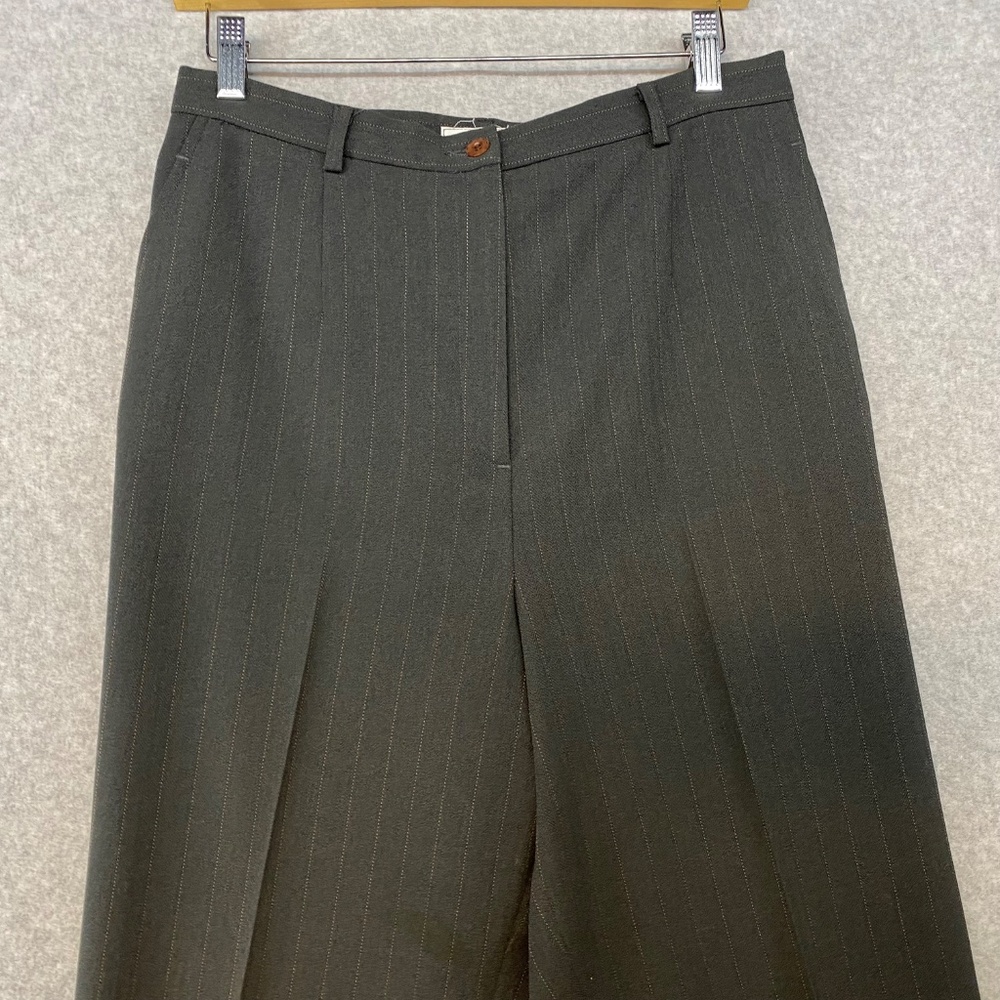 Garfield & Marks Size 10 • Brown Pinstripe Pantsuit • 2 Piece Jacket Pants - Picture 11 of 16